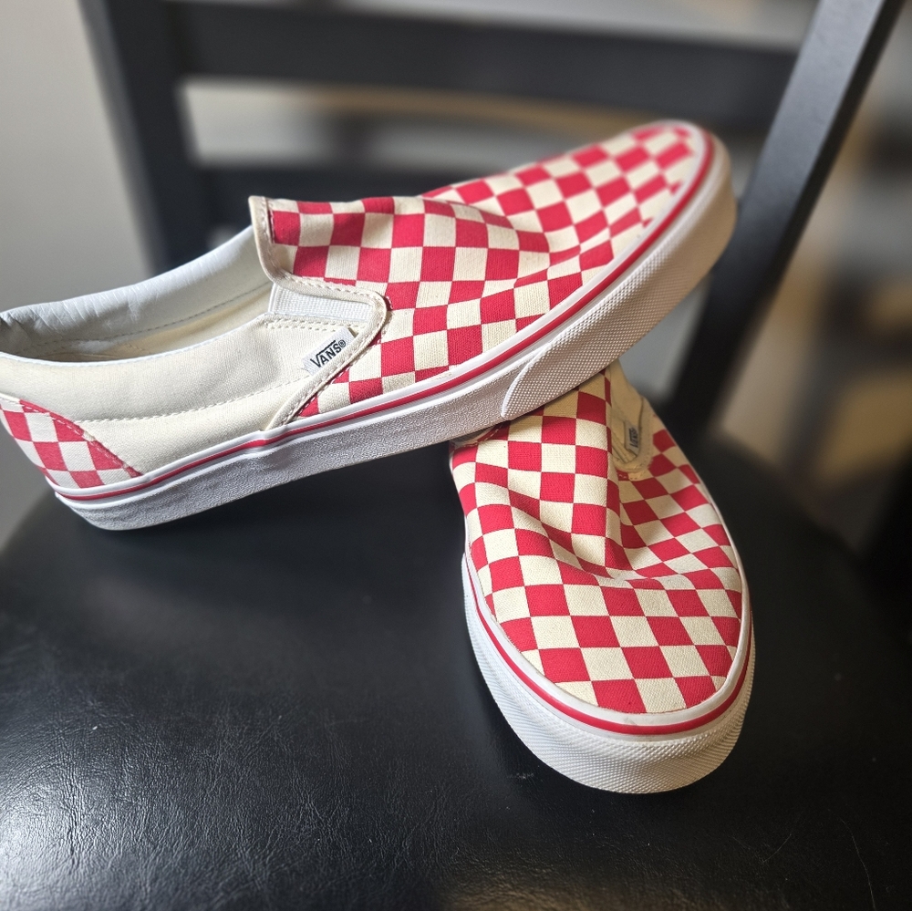 Van Red and White Checkered Slip-On Sneakers Like New Size 10.5*****